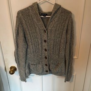 Nice Roots Sweater small